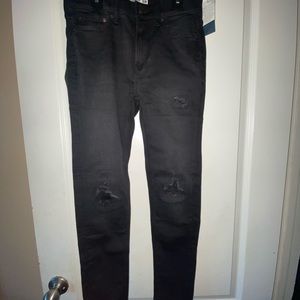 YOUTH -Black distressed jeans